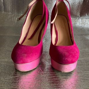 Pink and Fuchsia pumps.